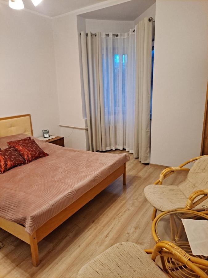 Appartamento Anna Jelenia Góra Esterno foto